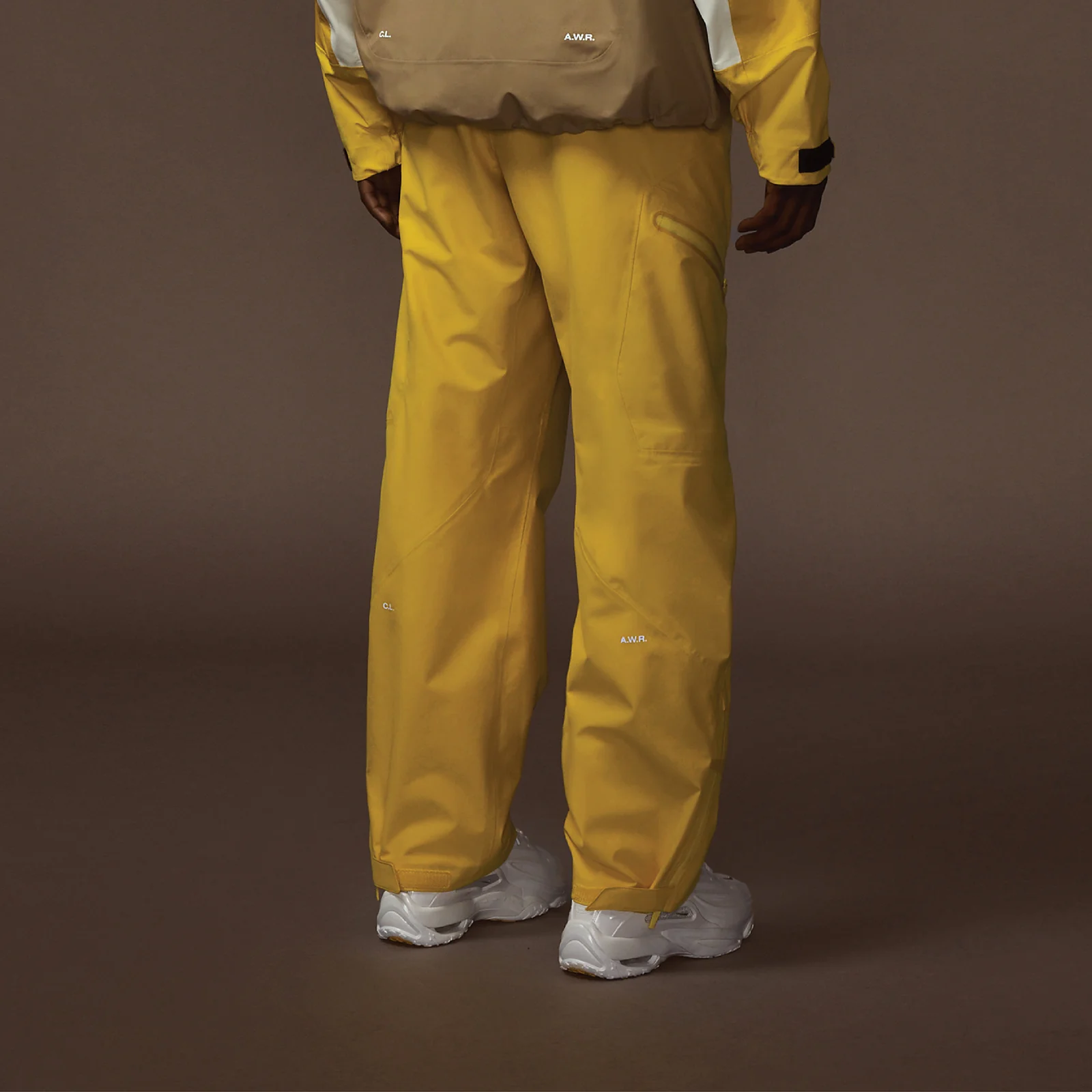 Apex Tech Pant - Image 4