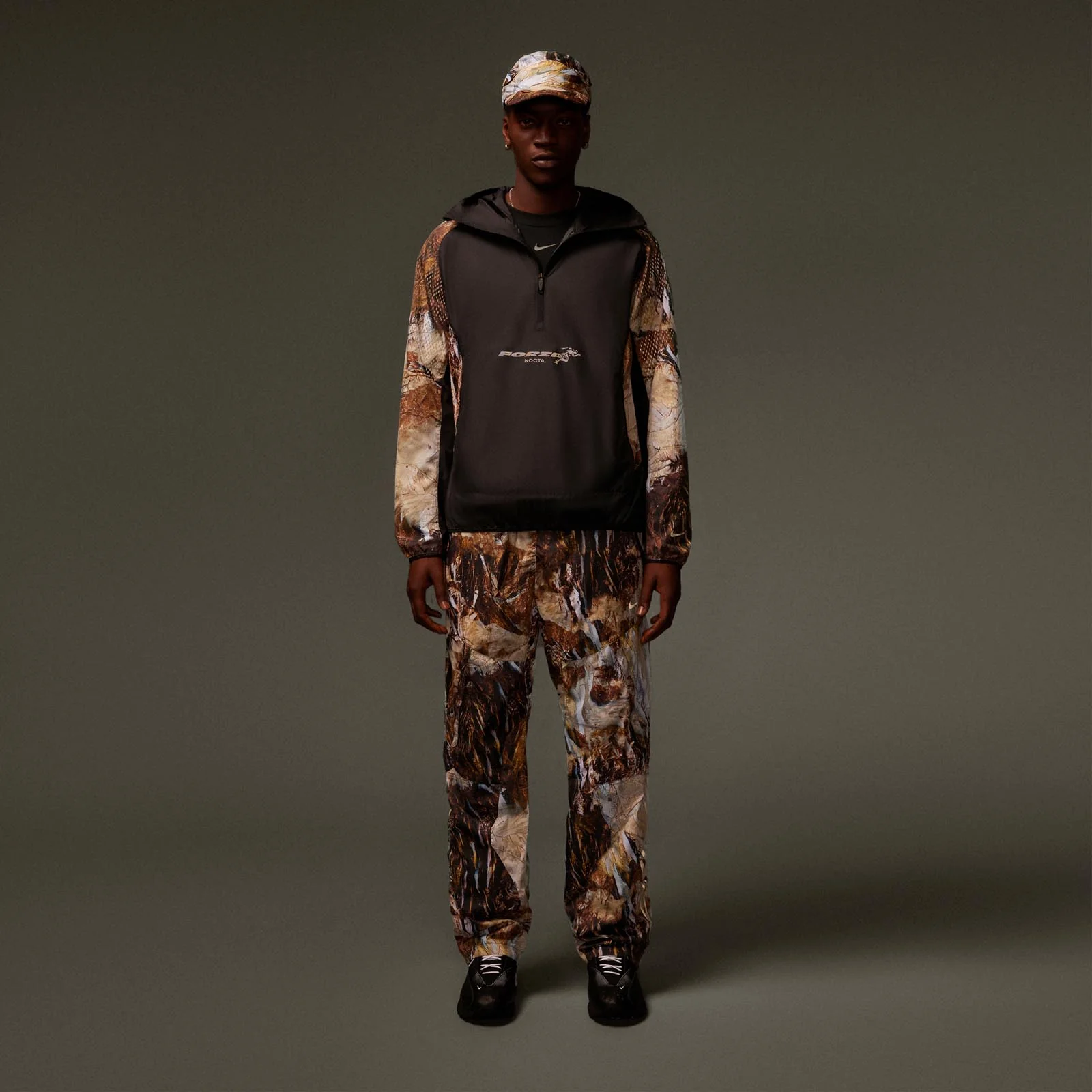 Mountain View Pullover - Image 4