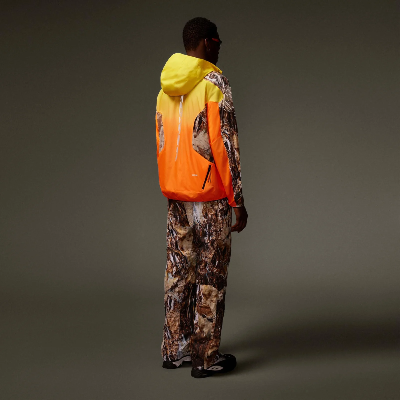 Mountain View Pullover - Image 4