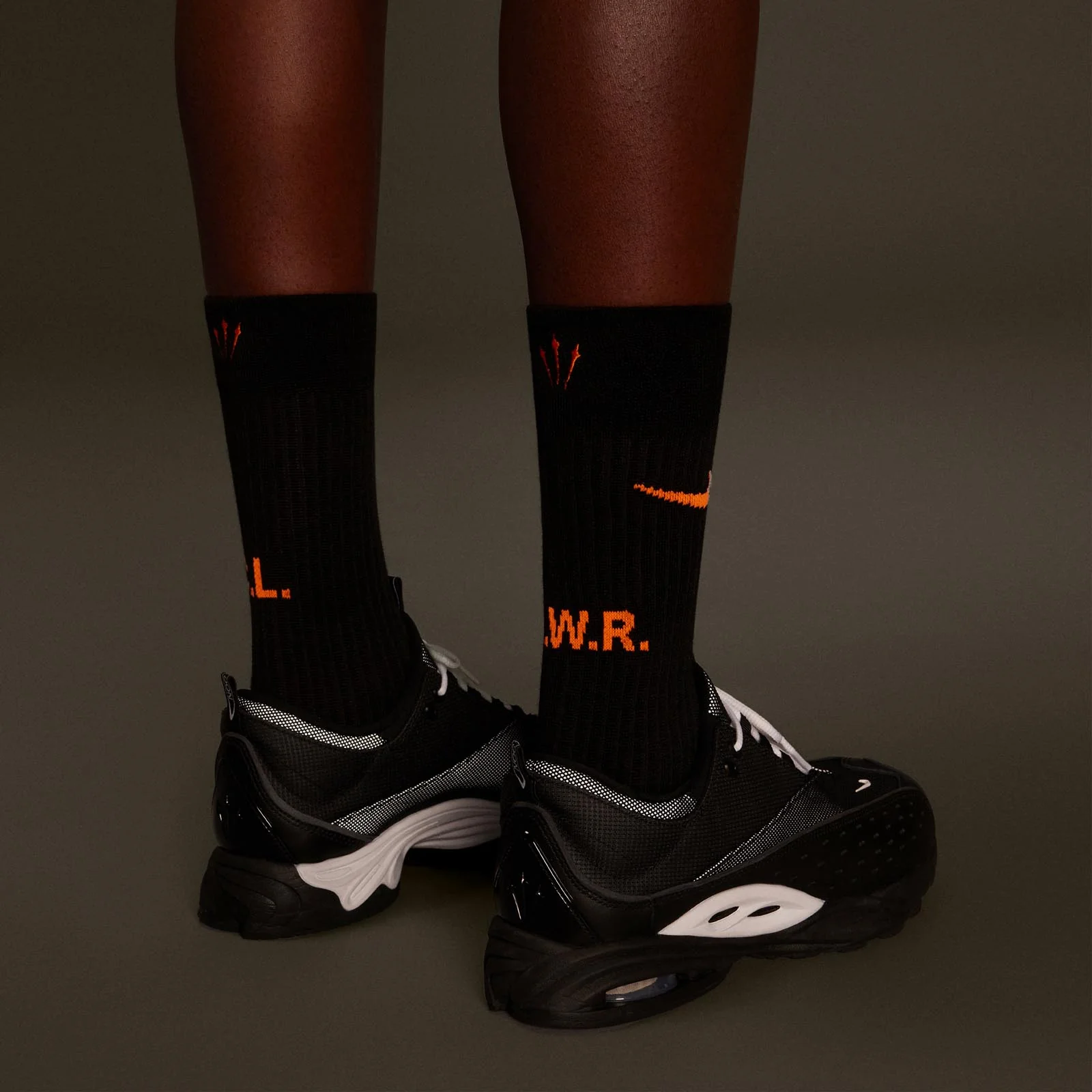 Run Crew Socks 3 Pack - Image 12